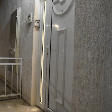 Cerak Lux Apartment Belgrade